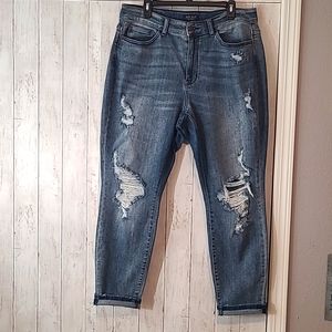 Judy Blue Distressed Medium Wash Boyfriend Jeans